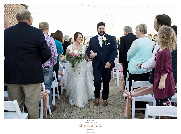 The Gables Event Center Laurel Mississippi wedding photographers (24)