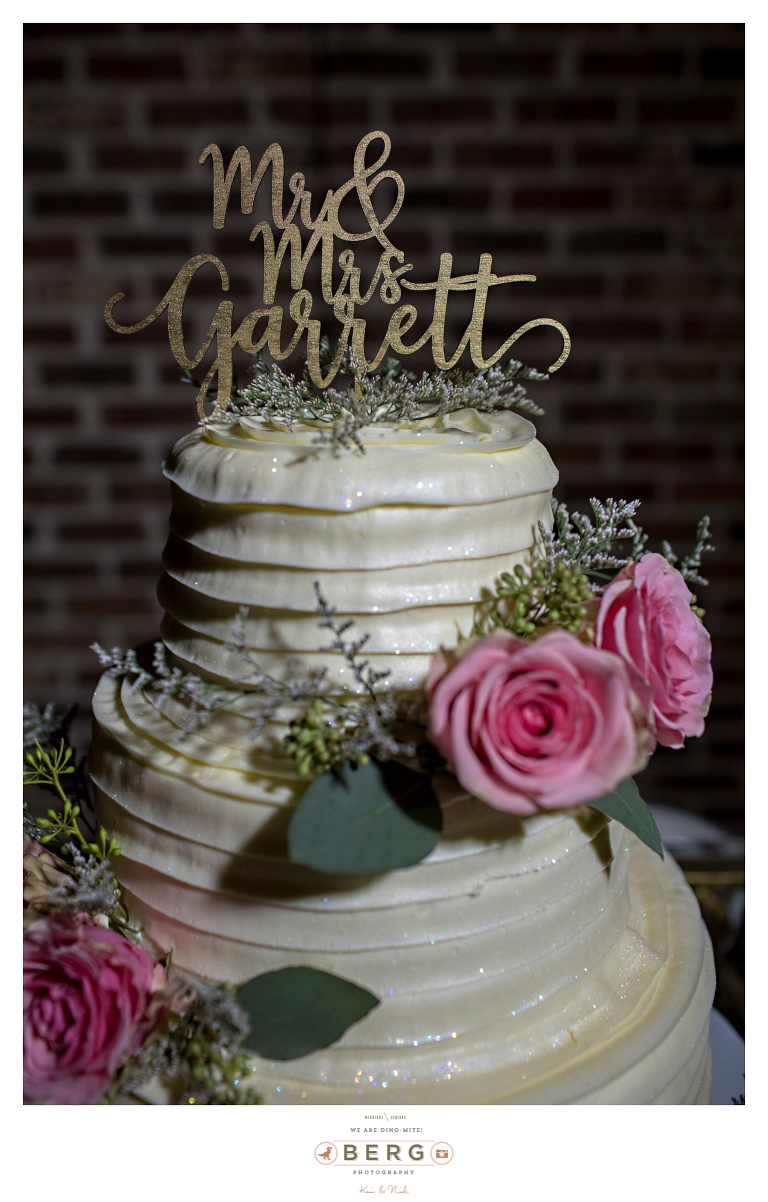 The Gables Event Center Laurel Mississippi wedding photographers (31)