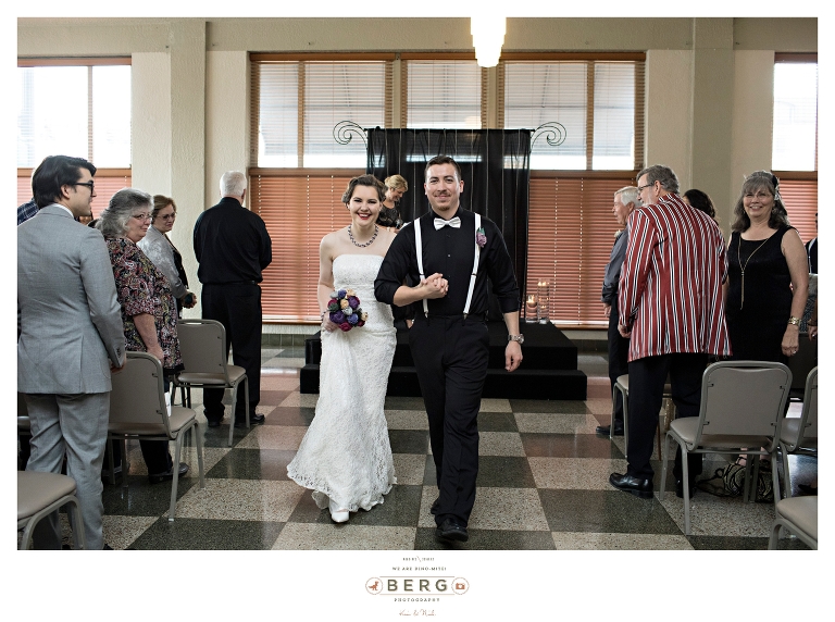 Silver Lake Ballroom Shreveport Louisiana wedding photographers (12)