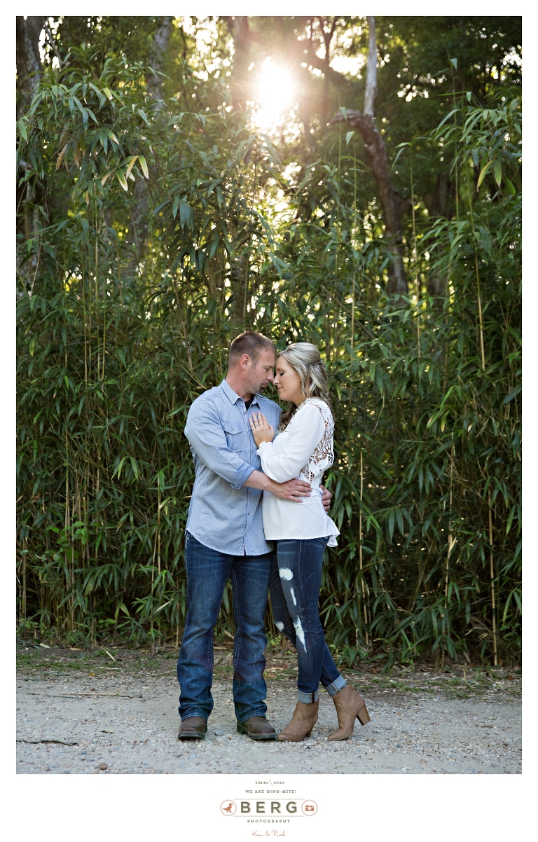 Jungle Gardens New Iberia engagement session (8)