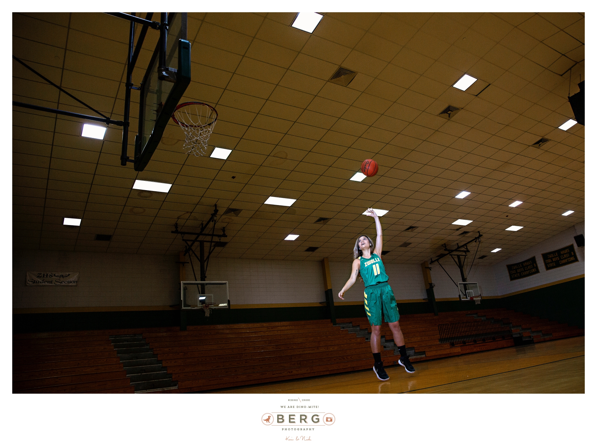 Berg Photography » Husband and wife wedding photographers with a