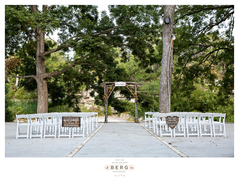 Pecan Grove Driftwood Texas Wedding Photographers (14)_1