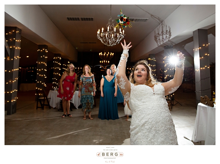 Pecan Grove Driftwood Texas Wedding Photographers (45)_1