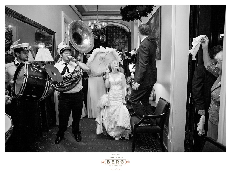 The Columns Hotel New Orleans Destination Wedding Photographers (6)