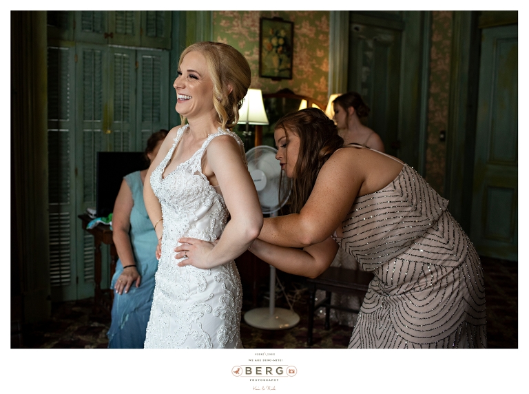 1 The Columns Hotel New Orleans Wedding Photographers (7)