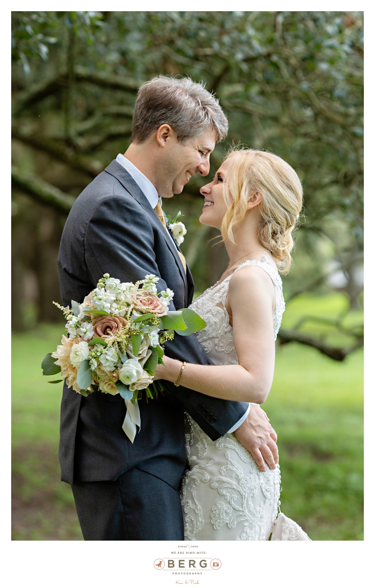 4 City Park New Orleans Louisiana Wedding Photographers (4)