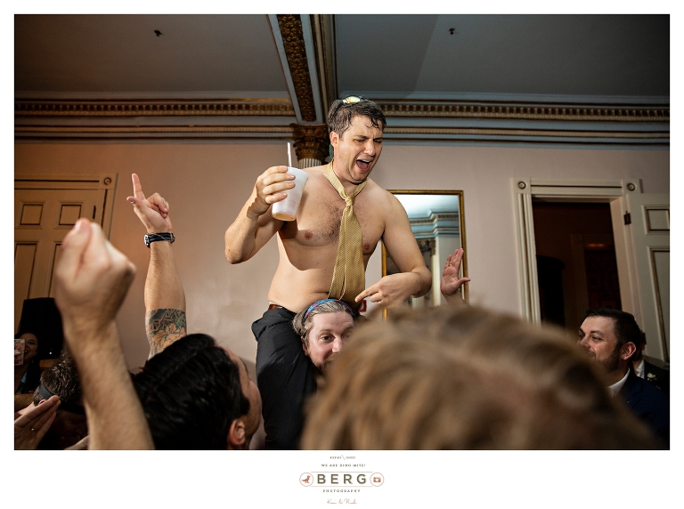 5 The Columns Hotel New Orleans Wedding Photographers (12)