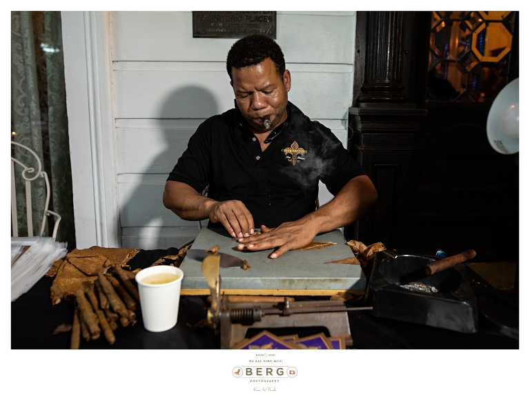 5 The Columns Hotel New Orleans Wedding Photographers (7)