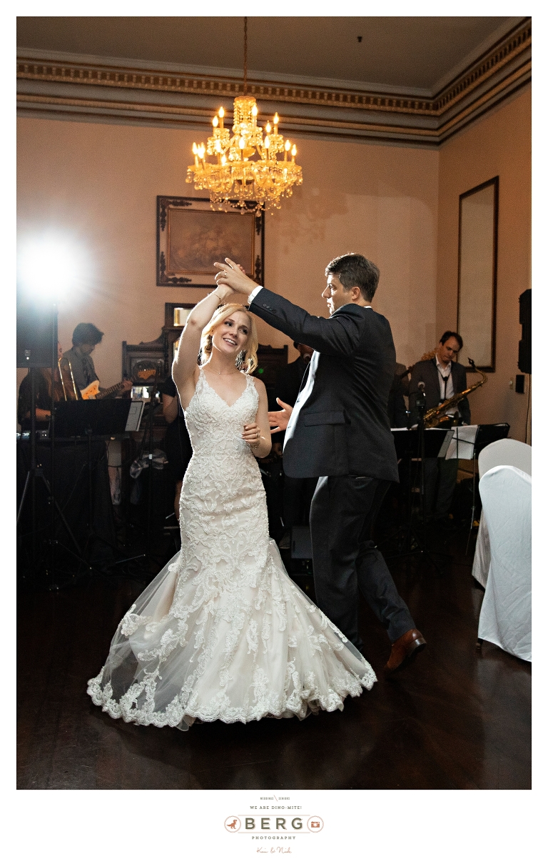 5 The Columns Hotel New Orleans Wedding Photographers (8)