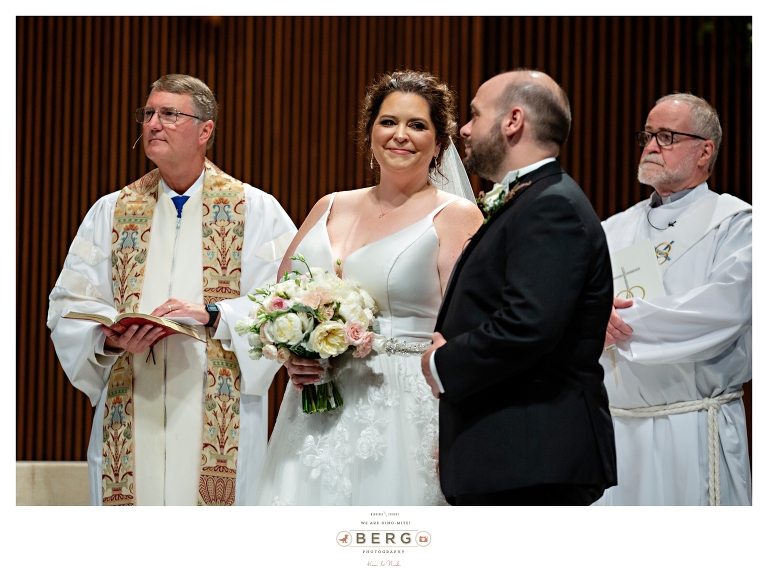 1 Broadmoor Methodist Shreveport wedding photographers (12)