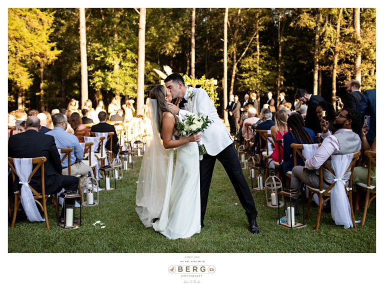 Barn at Coyote Creek Shreveport wedding photographeres (17)