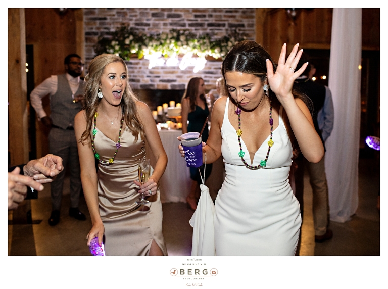 Barn at Coyote Creek Shreveport wedding photographeres (46)