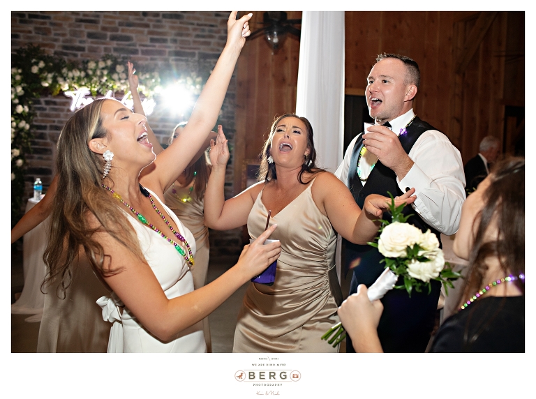 Barn at Coyote Creek Shreveport wedding photographeres (50)