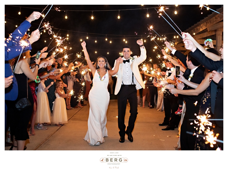 Barn at Coyote Creek Shreveport wedding photographeres (54)