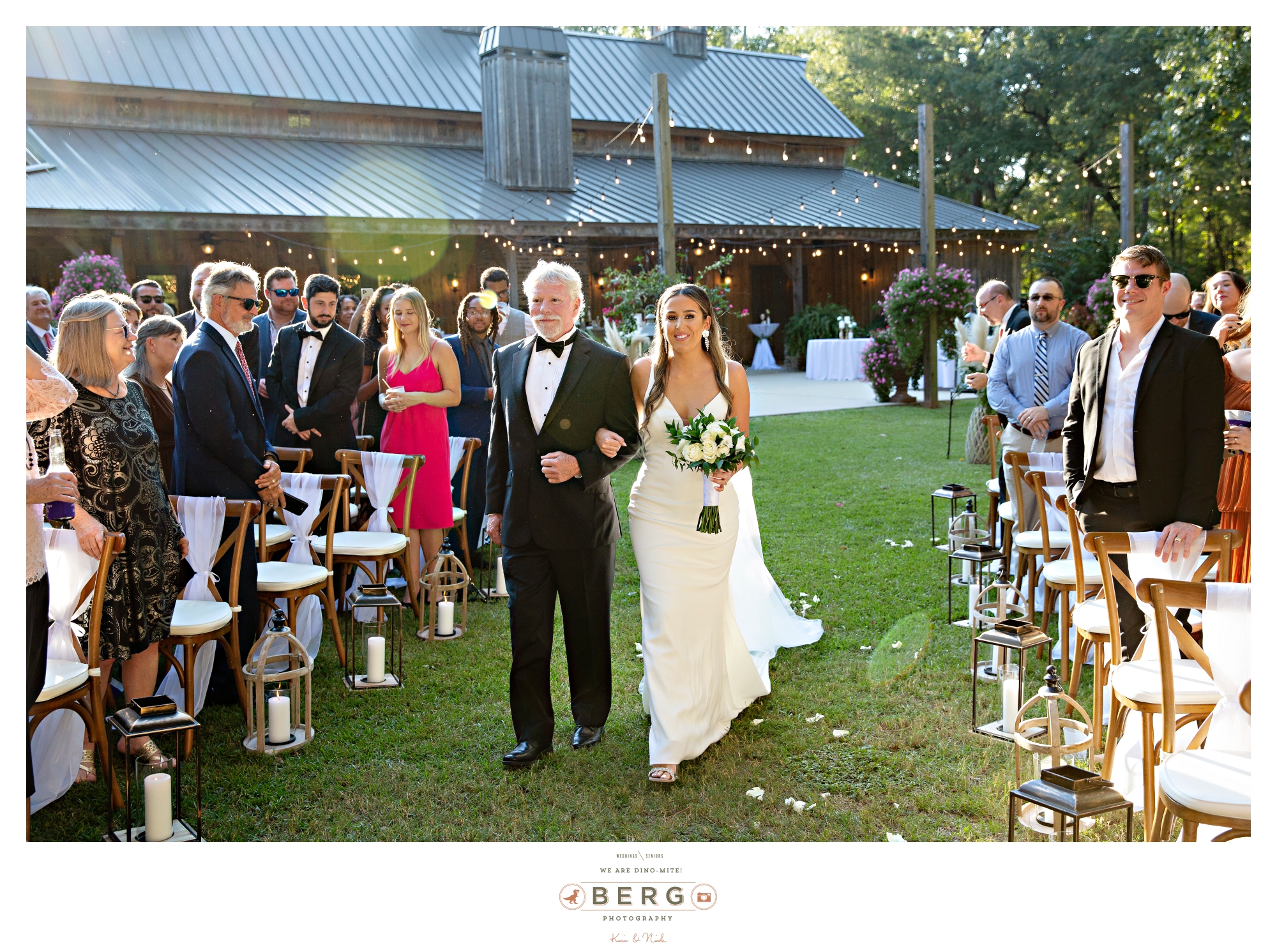Barn at Coyote Creek Shreveport wedding photographeres (8)
