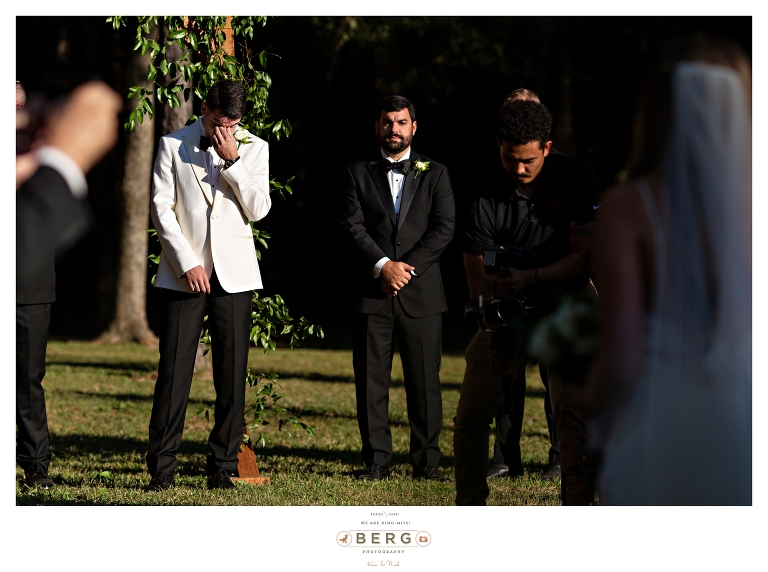 Barn at Coyote Creek Shreveport wedding photographeres (9)